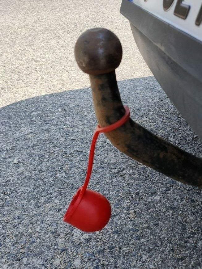 Aks Römork Çeki Demiri Topuz Kapağı Siyah/Kırmızı