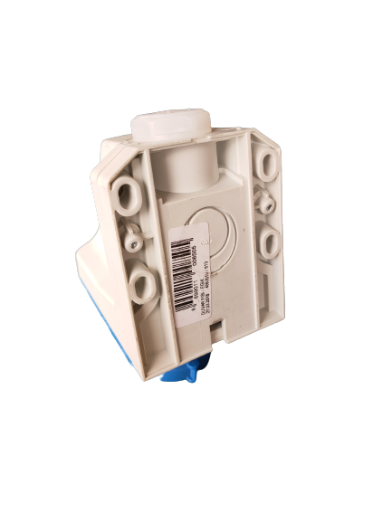 Karavan 220 V giriş fişi